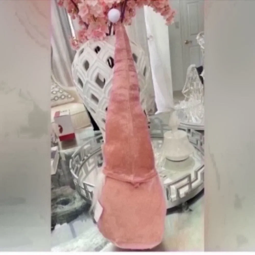 NWT Pink Love Gnome